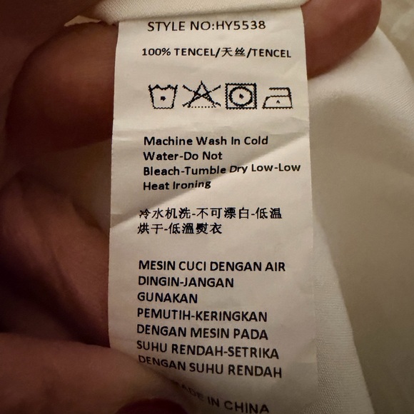 Love Bonito White Textured Midi Dress NWOT Open Back Tie Waist Romantic - Picture 8 of 8